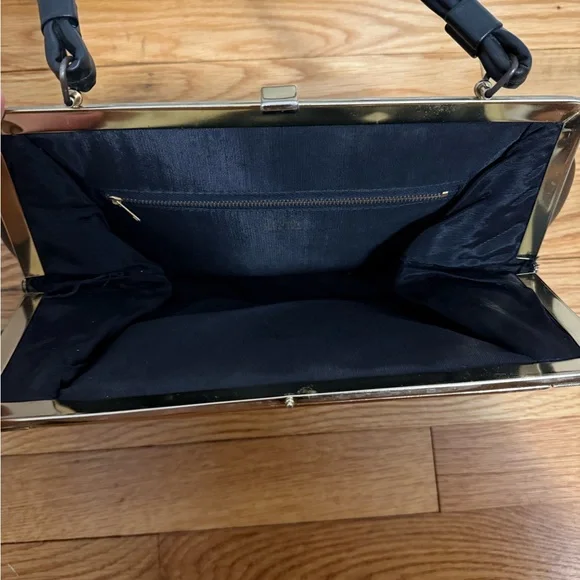 Vintage Dover Carpetbag Purse - Picture 3 of 4